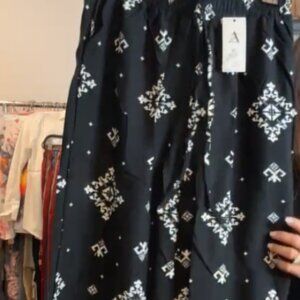 MOMS BEAUTIFUL PANTS